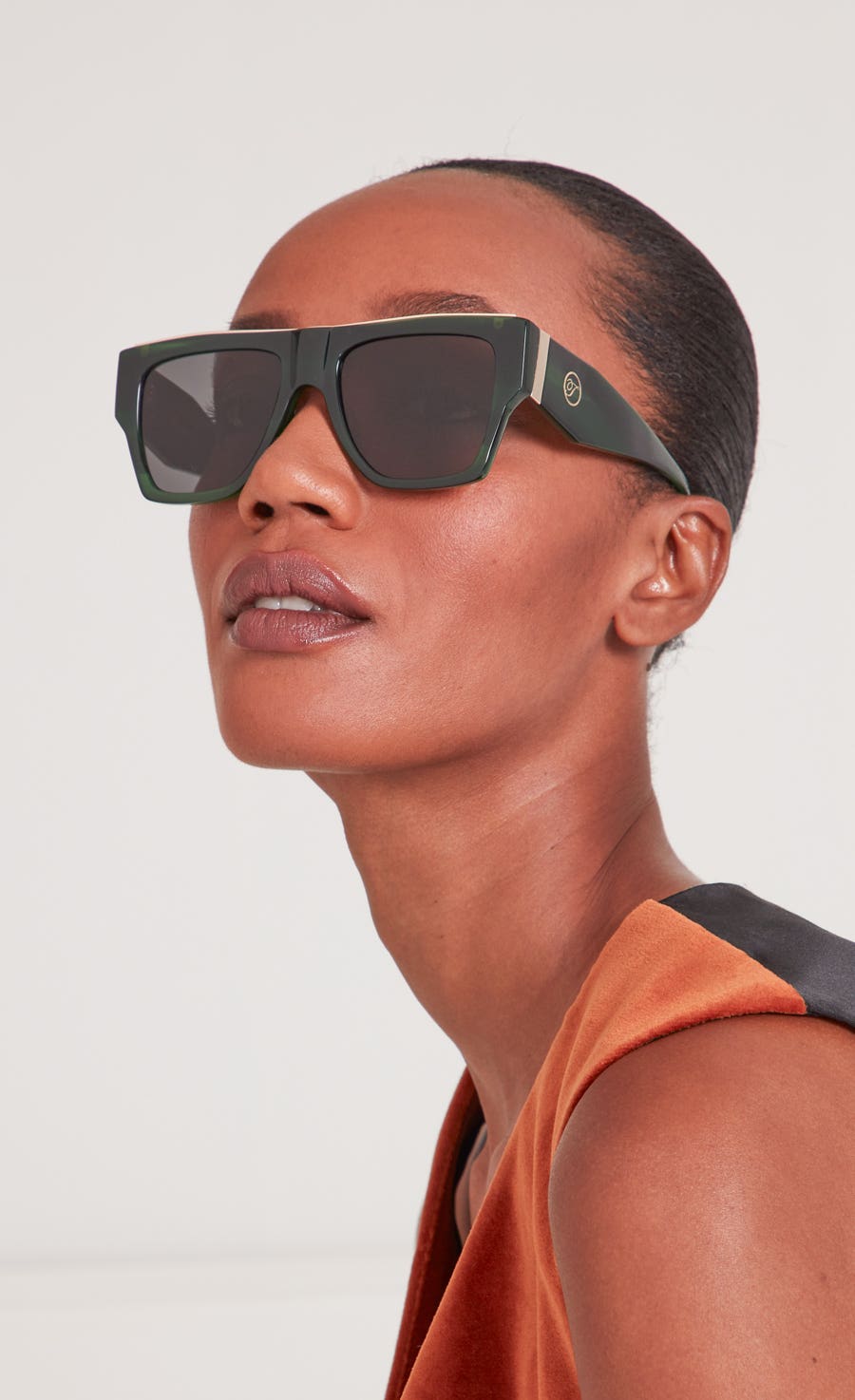 a3029 the joan sunglasses green 1101